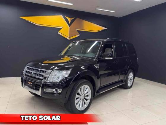 MITSUBISHI PAJERO 3.5 HPE 4X4 7 LUGARES V6 24V FLEX 4P AUTOMÁTICO